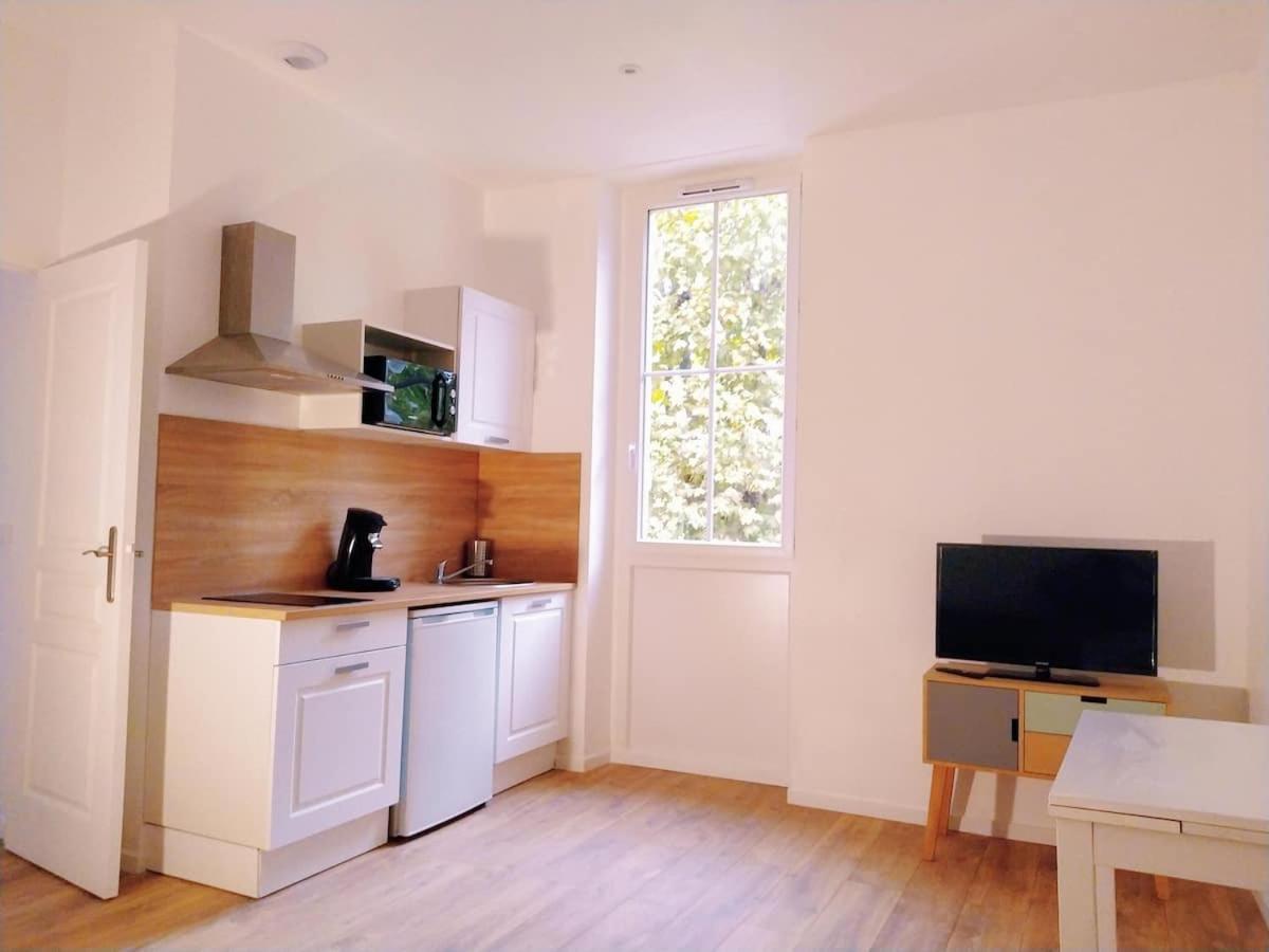 Apartamento Le Gersois - T2 Moderne - Auch Centre- Wifi Gratuit Exterior foto
